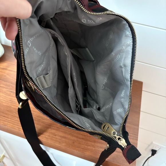 Baggallini Helsinki Scarlett Crossbody Bag Purse Camo Animal Print Nylon Gold - Picture 8 of 13